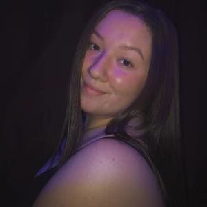 Meet your Posher, Elaina